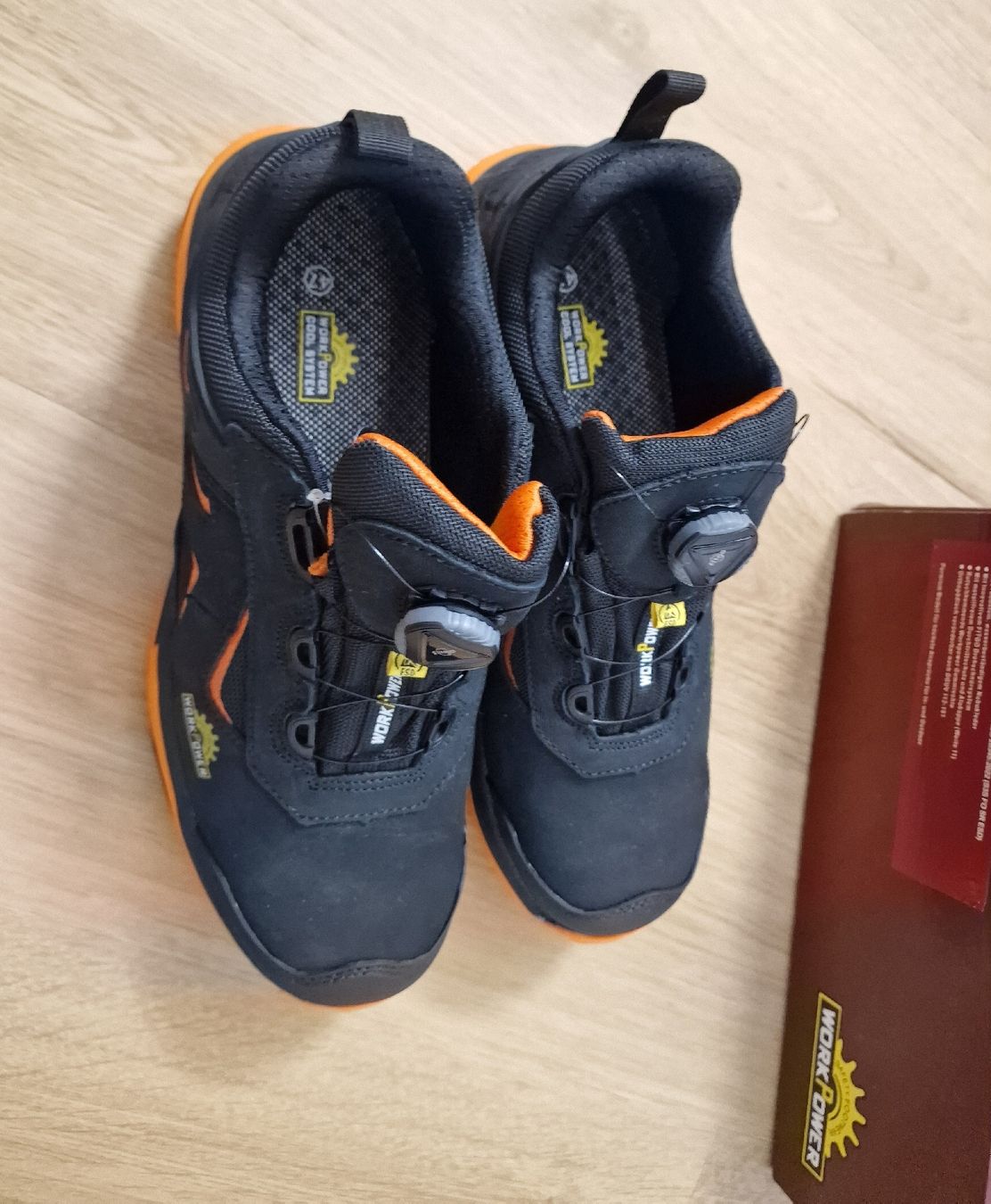 Scarpe da uomo: Sicherheitsschuhe GR 47 NEU – Nuovo (secondo la descrizione) da Wil SG venduto da aerofire 3