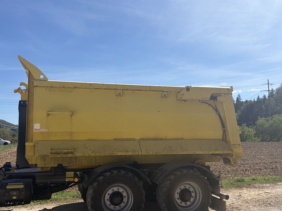 Kipper: Abrollcontainer mit Hydraulischer Heckklappe – Gebraucht aus eiken von 12289