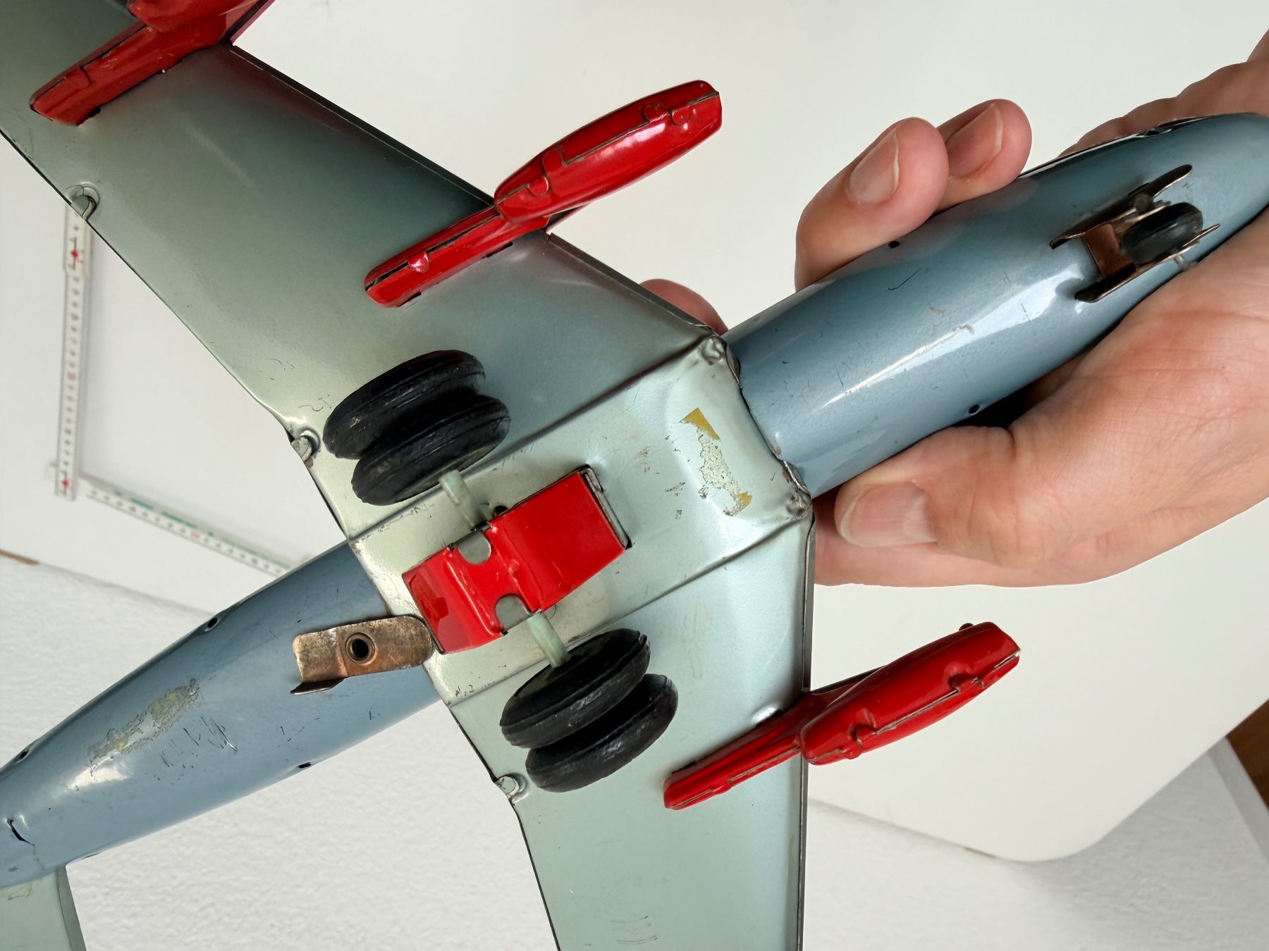 Giocattoli: Blechflugzeug DC-8 United antik – Usato da Wettingen venduto da jo_walters 1