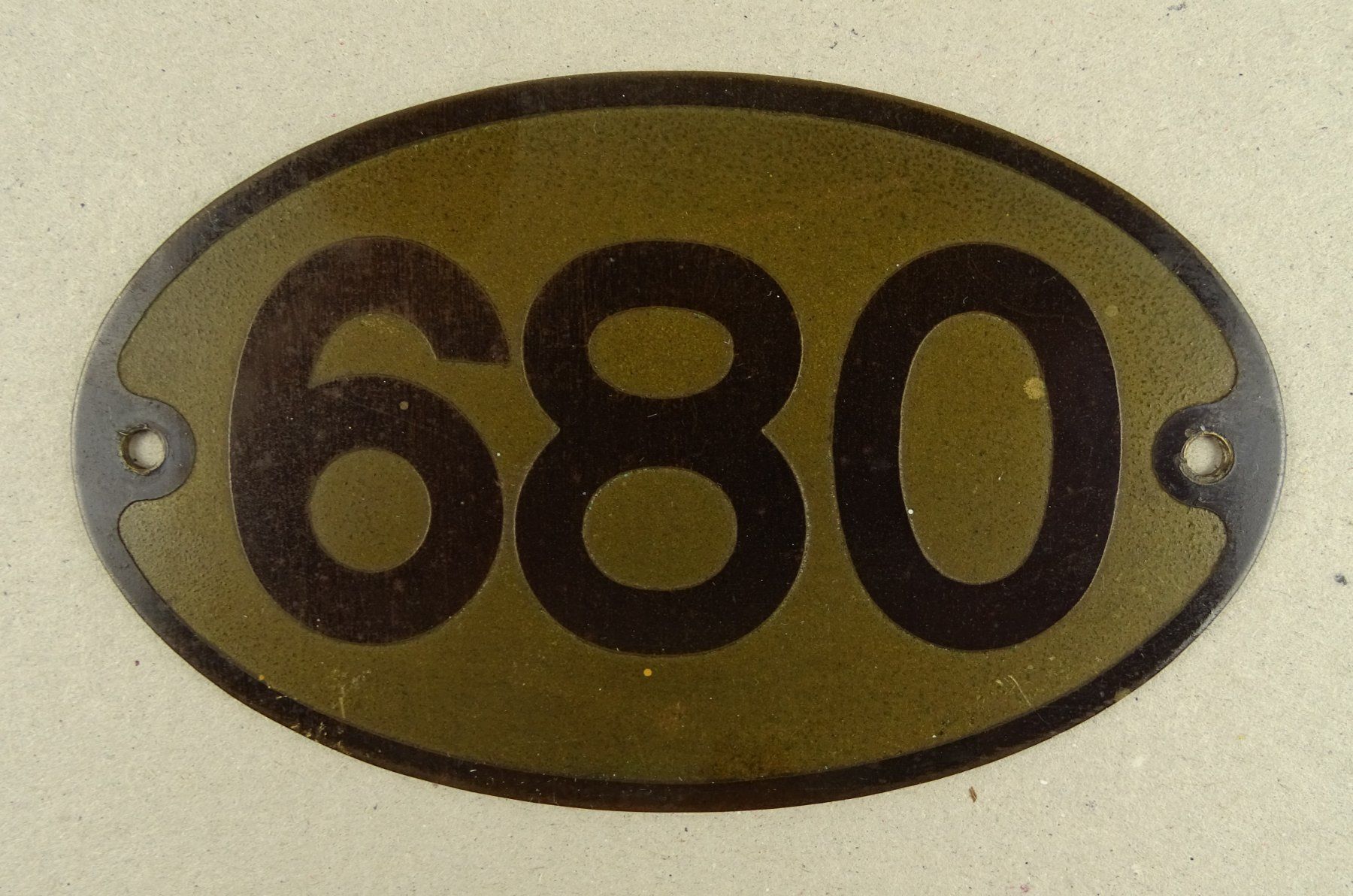 Insegne: VBZ NUMMERNSCHILD 680, TRAM ANHÄNGEWAGEN – Usato da Grüningen venduto da Kartensammler