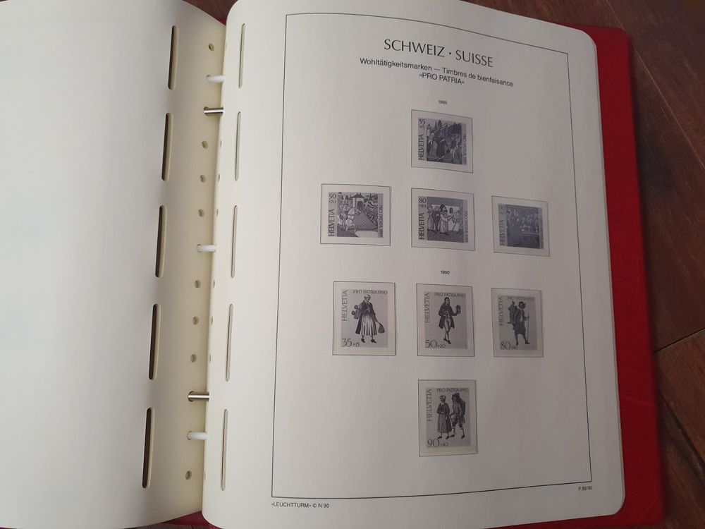 Leuchtturm SF-Vordruckalbum – Österreich 1980-2004, Blauer Drehstabbinder, Mit Schutztaschen