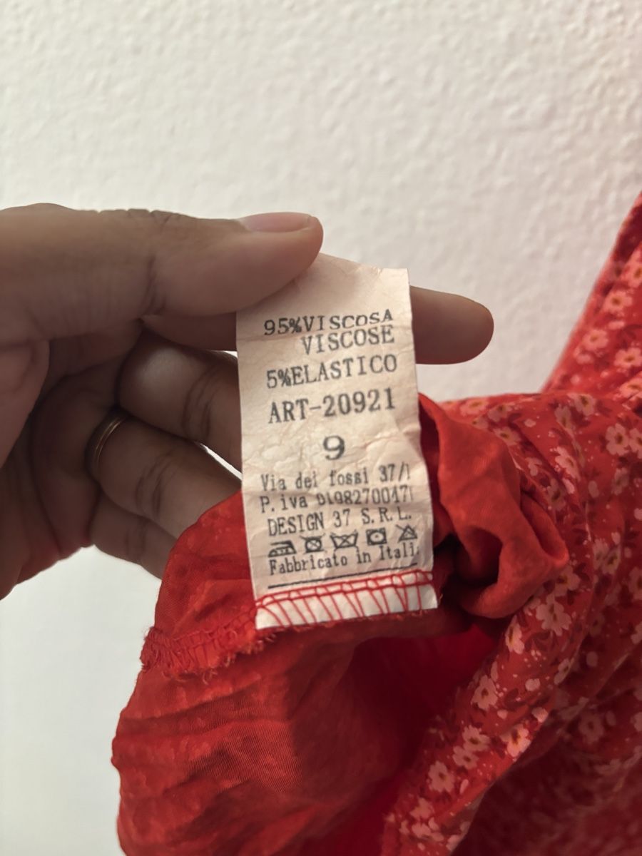 Vestiti: Rotes Blumenkleid, Größe M. Mit Puffärmel – Nuovo (secondo la descrizione) da Langenthal venduto da rob_2kqd 2