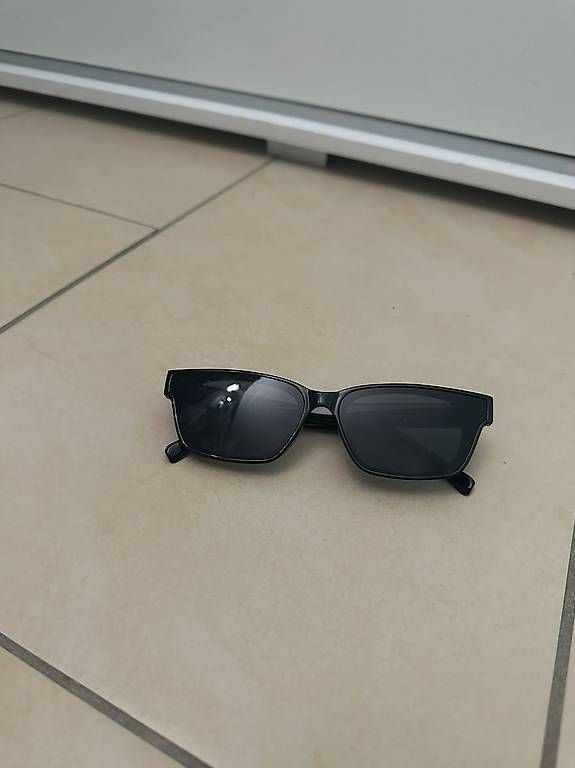Occhiali & Lenti: Sonnenbrille – Usato da Schlieren venduto da S_Dragon 1