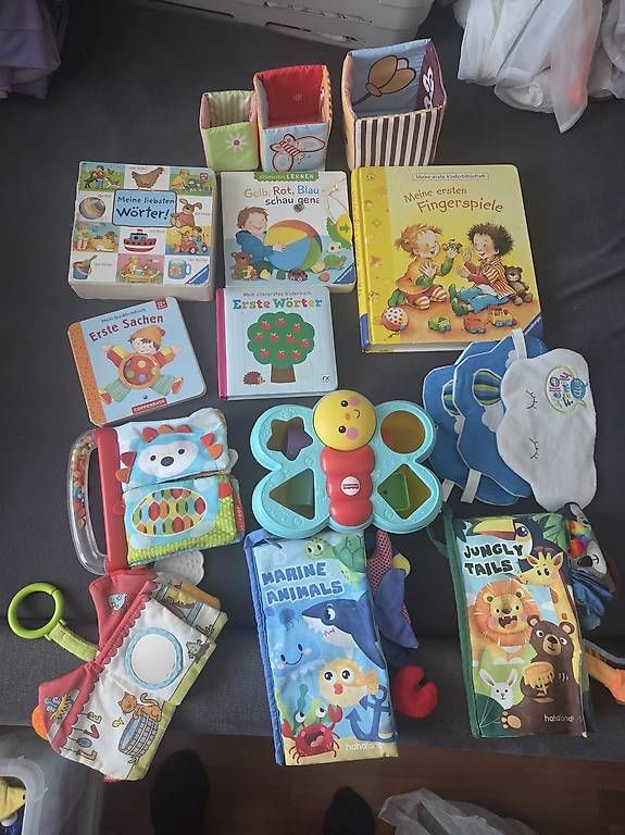 Jouets: Spielsachen baby – D'occasion à Muhen par jasmiin91 2