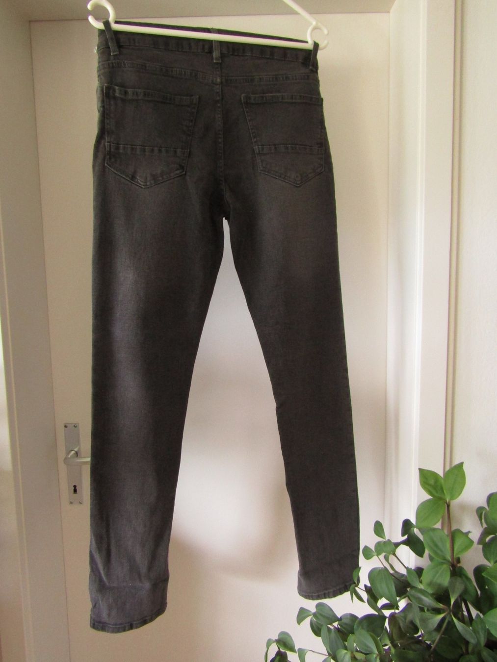 Jeans: Jeans dame NEUF,  taille 42 – Nuovo e nell'imballaggio originale da Delémont venduto da mamygateau 1