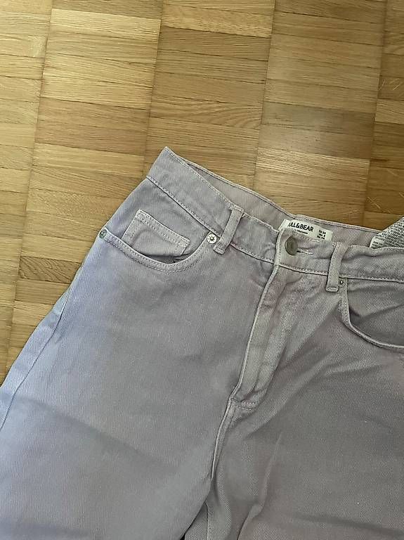 Pull&Bear Jeans: Pull and Bear Jeans – Usato da Zürich venduto da marianarcf 1