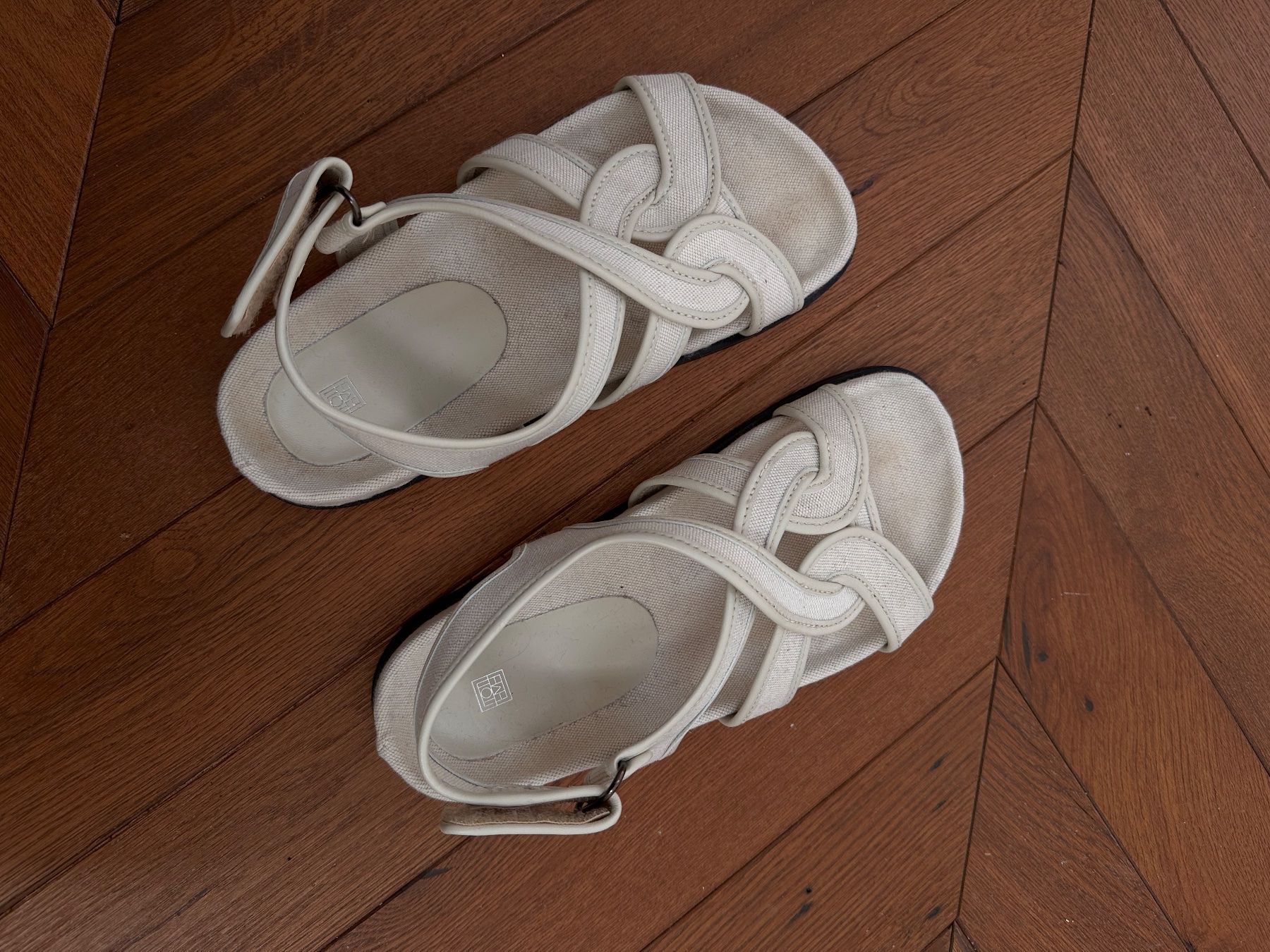 Totême Scarpe da donna: Toteme Sandalen – Usato da Dulliken venduto da Ohara01 1