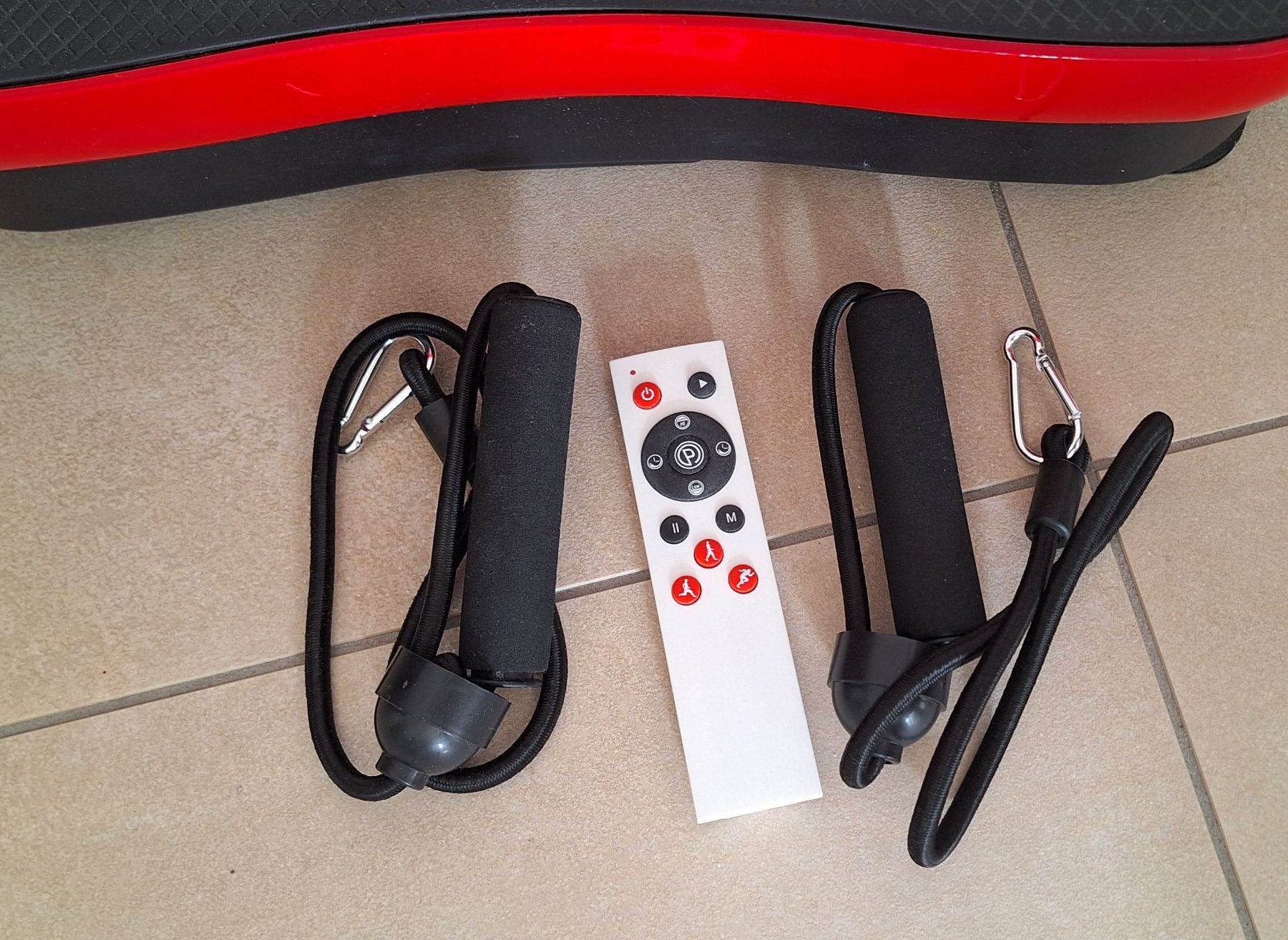 Massagegeräte: Vibrationsplatte "slim" – Neu (gemäss Beschreibung) aus Grossdietwil von arda 2