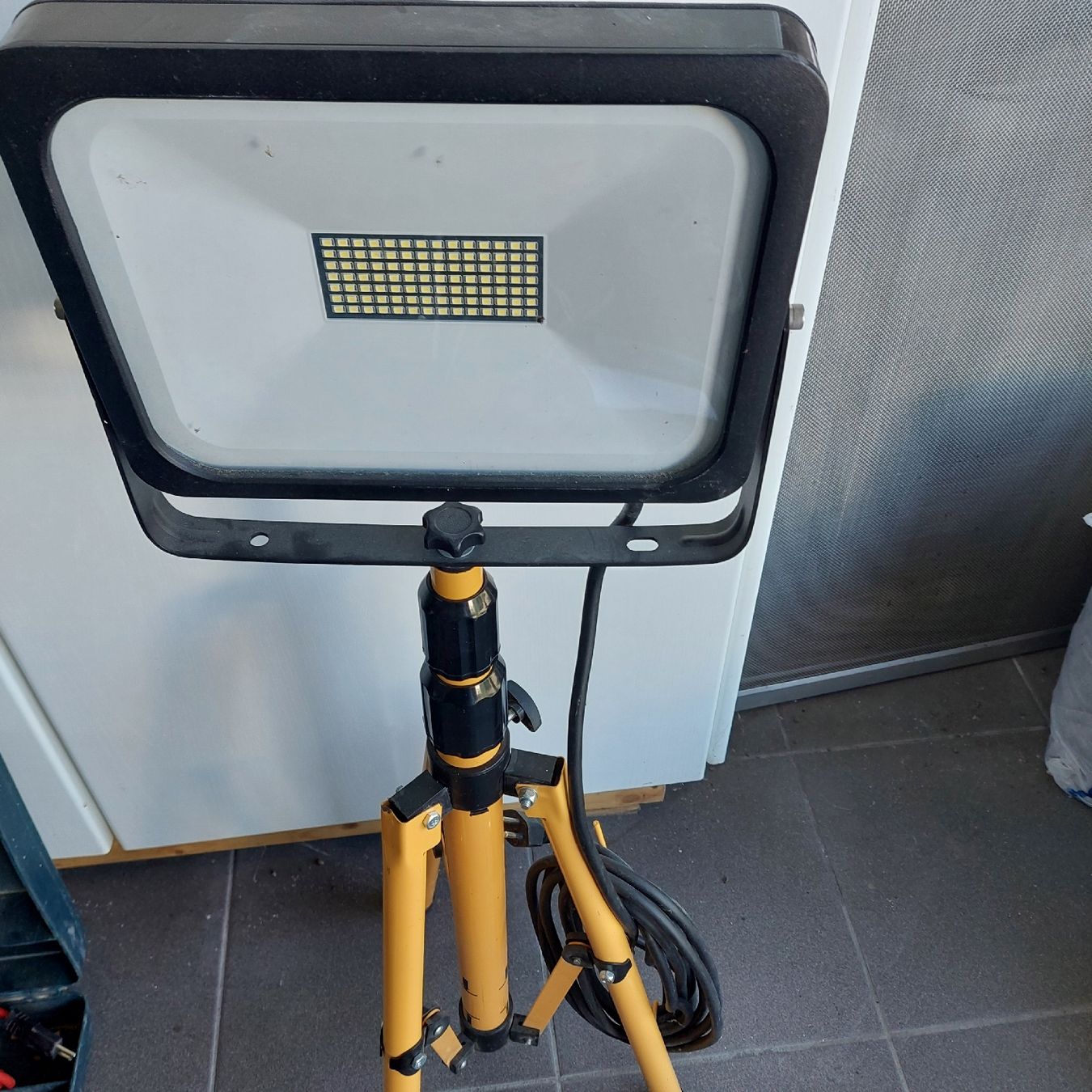 Scheinwerfer: led scheinwerfer – Gebraucht aus widnau von haaans