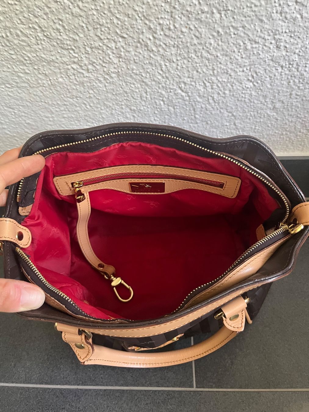 Maison Mollerus Borse: Maison Mollerus Tasche Lavin – Usato da Schliern b. Köniz venduto da gaby_daniela 3