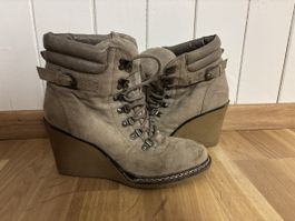 Absatzschuhe in Wandwrschuhestyle, Gr. 40