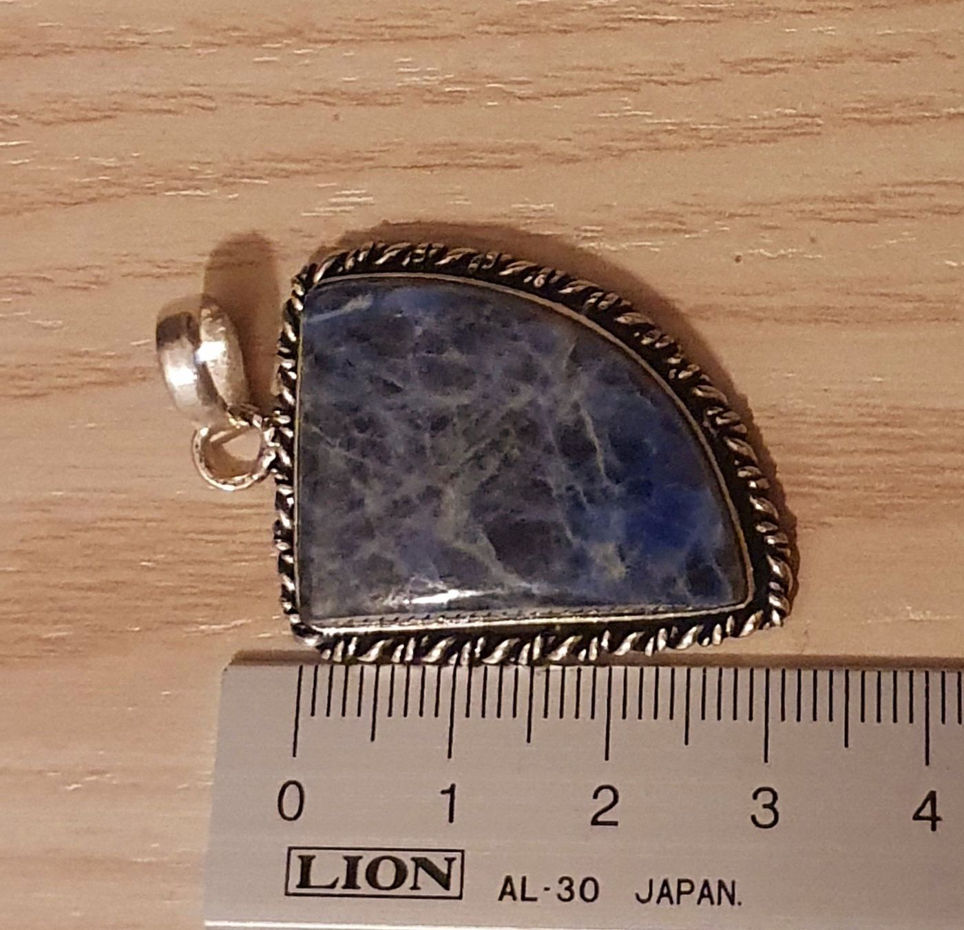 Ciondoli: Halskette mit Lapislazuli-Anhänger, 925er Silber – Nuovo (secondo la descrizione) da Andelfingen venduto da nicoletta11 2