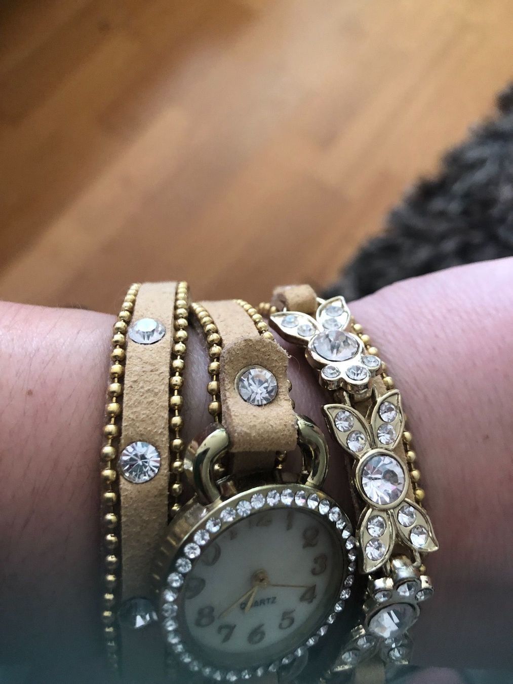 Orologi: Armband Uhr mit schönem Band – Usato da Meilen venduto da gio_xlz7 1