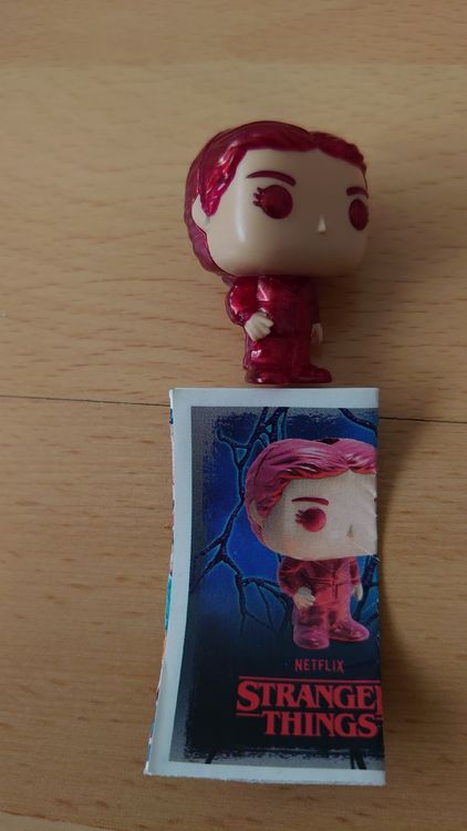 stranger things Kinder Joy Max rot (Neu (gemäss Beschreibung)) in ...