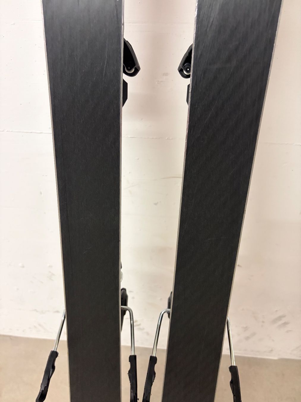Stöckli Skis: Jugendski Stöckli WRT 151cm – Gebraucht aus Fehraltorf von Zac1 4