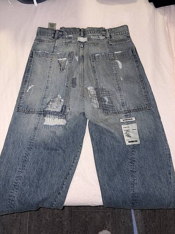 Jeans: B1 Archive Jeans – D'occasion à Obergerlafingen par raj_5njg 2
