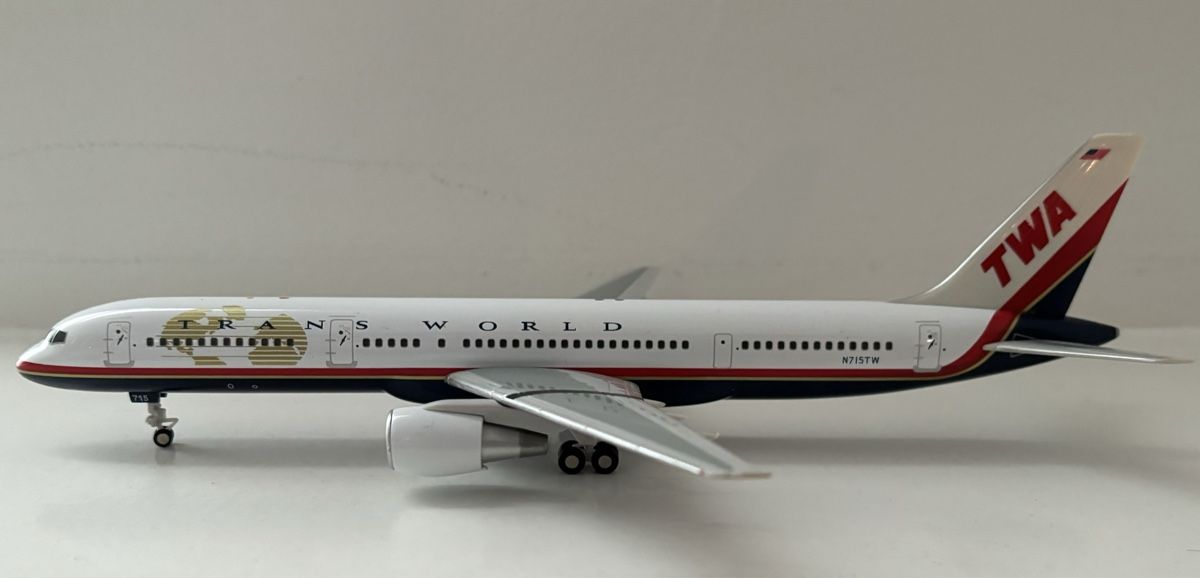 Schuco Modellbausätze & Standmodelle: Schuco Stsr Jet, Boeing 757-200, TWA – Neu (gemäss Beschreibung) aus Hettlingen von wohnung2001