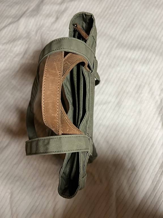 Fjällräven Taschen: Schultertasche Totepack – Gebraucht aus Obersaxen von nae_9jzf 2