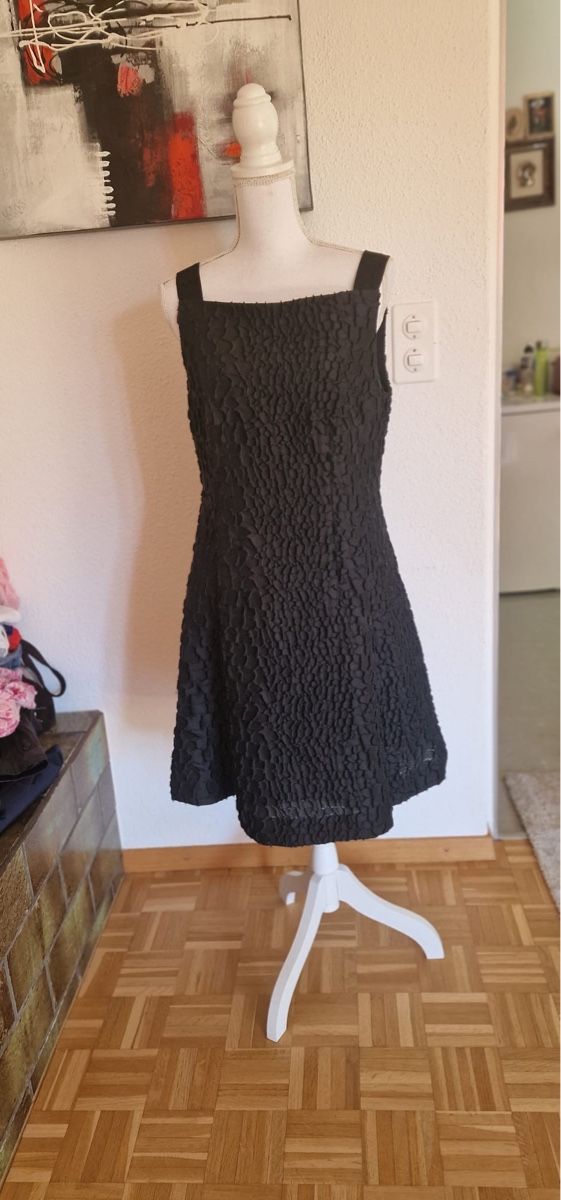 Marc Cain Vestiti: Marccain Kleid elegant gr.S – Usato da St. Gallen venduto da mania03 1