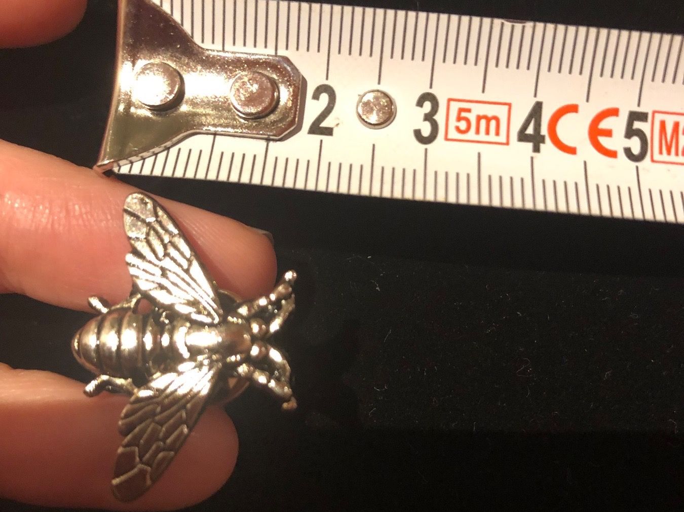 Spille & Fermagli: Brosche mit Biene, Nr.9 – Nuovo e nell'imballaggio originale da Gams venduto da Mariawicca 3