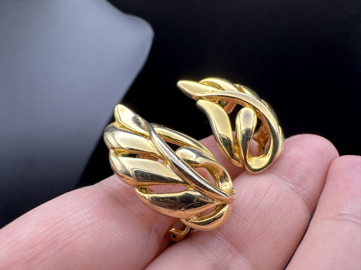 Ohrringe & -stecker: Vintage Goldfarbene Clip-Ohrringe – Gebraucht aus Lamone von LaCantinaMagica 6