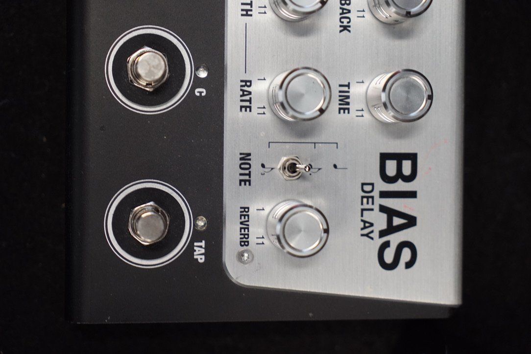 Instruments de musique: Positive Grid BIAS Delay Pro – D'occasion à Ortschwaben par Musictrade 3