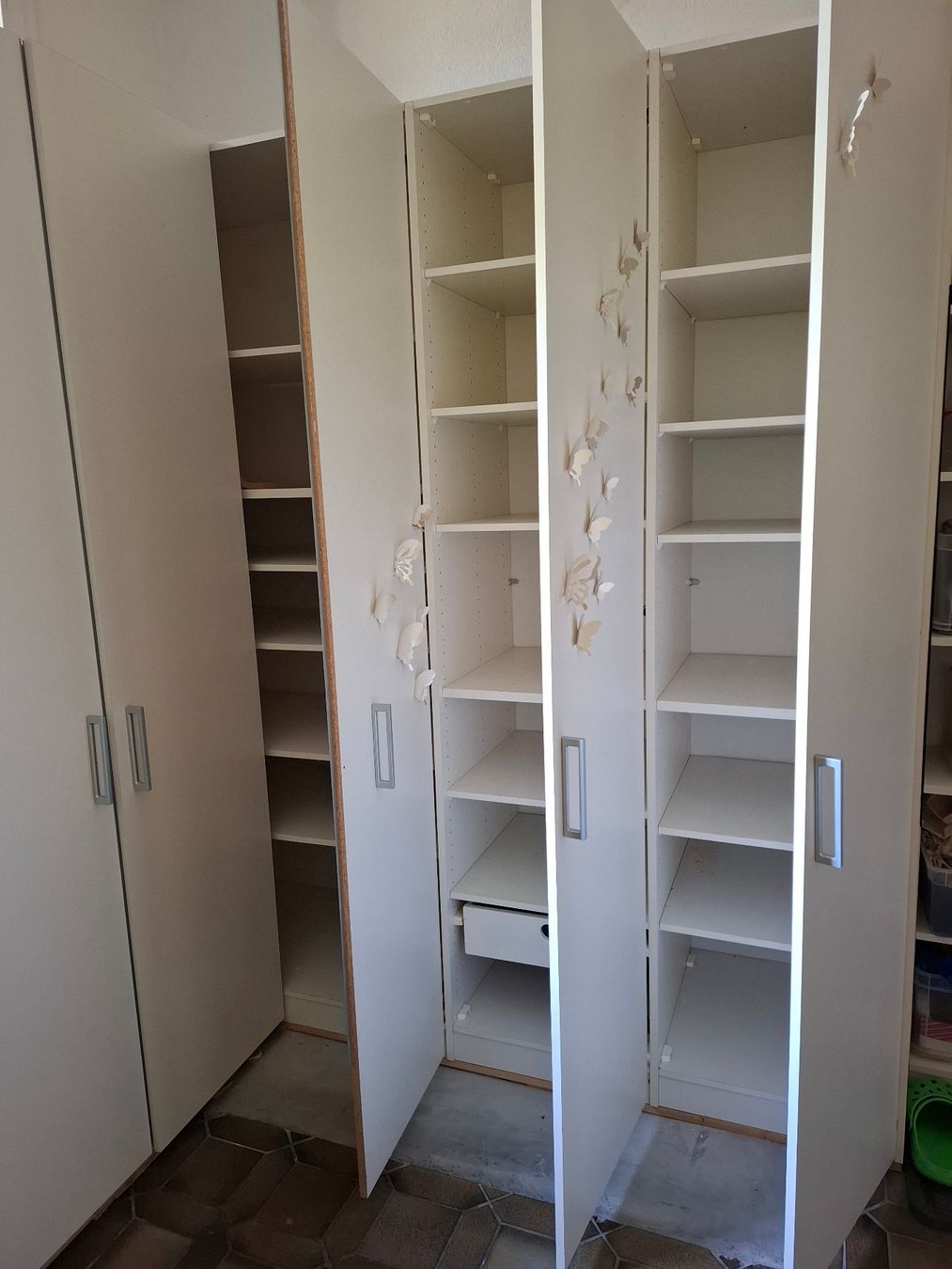 Schränke: Schrank – Gebraucht aus Rutschwil von ukr_82tp 1