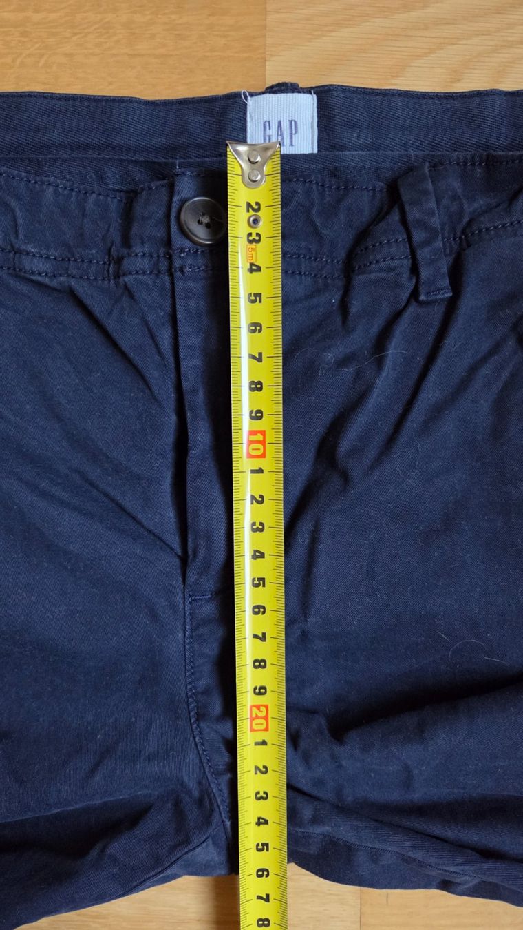 Gap Hosen: GAP Girlfriend Chino Gr. 6 – Gebraucht aus Fislisbach von Maieriisli25 3