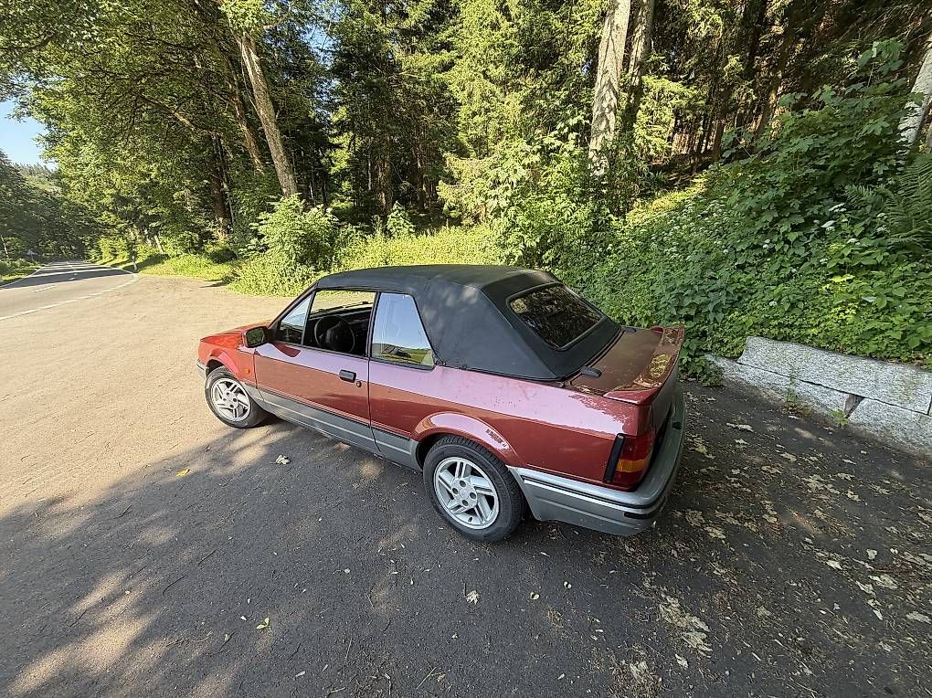 Ford Autos: Ford escort xr3i – D'occasion à Lützelflüh-Goldb par DominikHosang 1