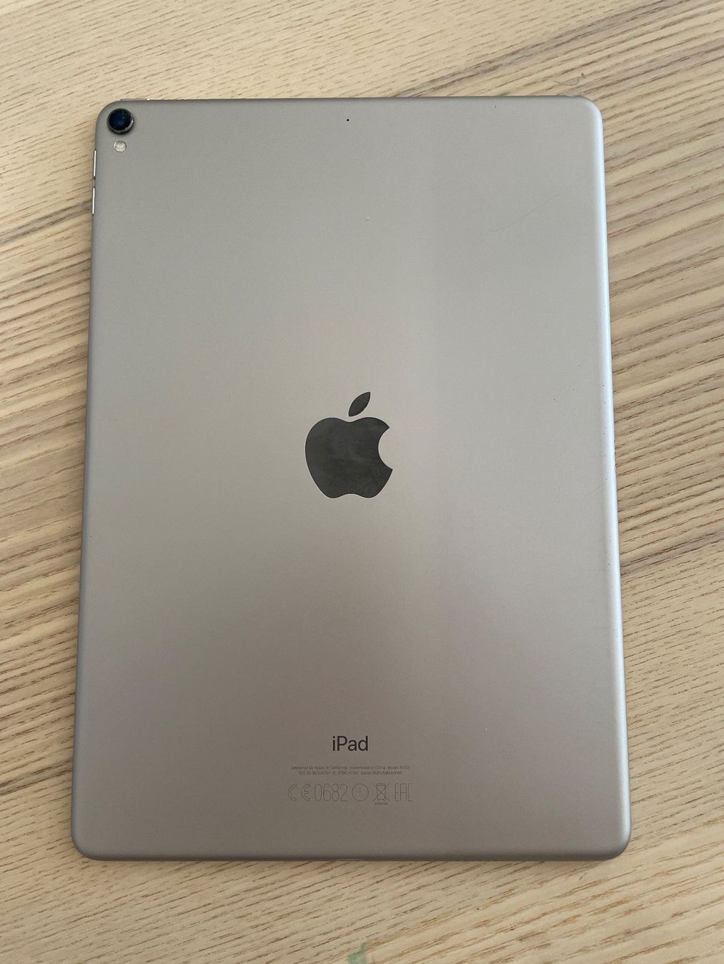 Apple Tablet PC: Apple iPad Pro 10.5", 256GB inkl. Apple Pencil – Gebraucht aus Bern von RebSchelling 1