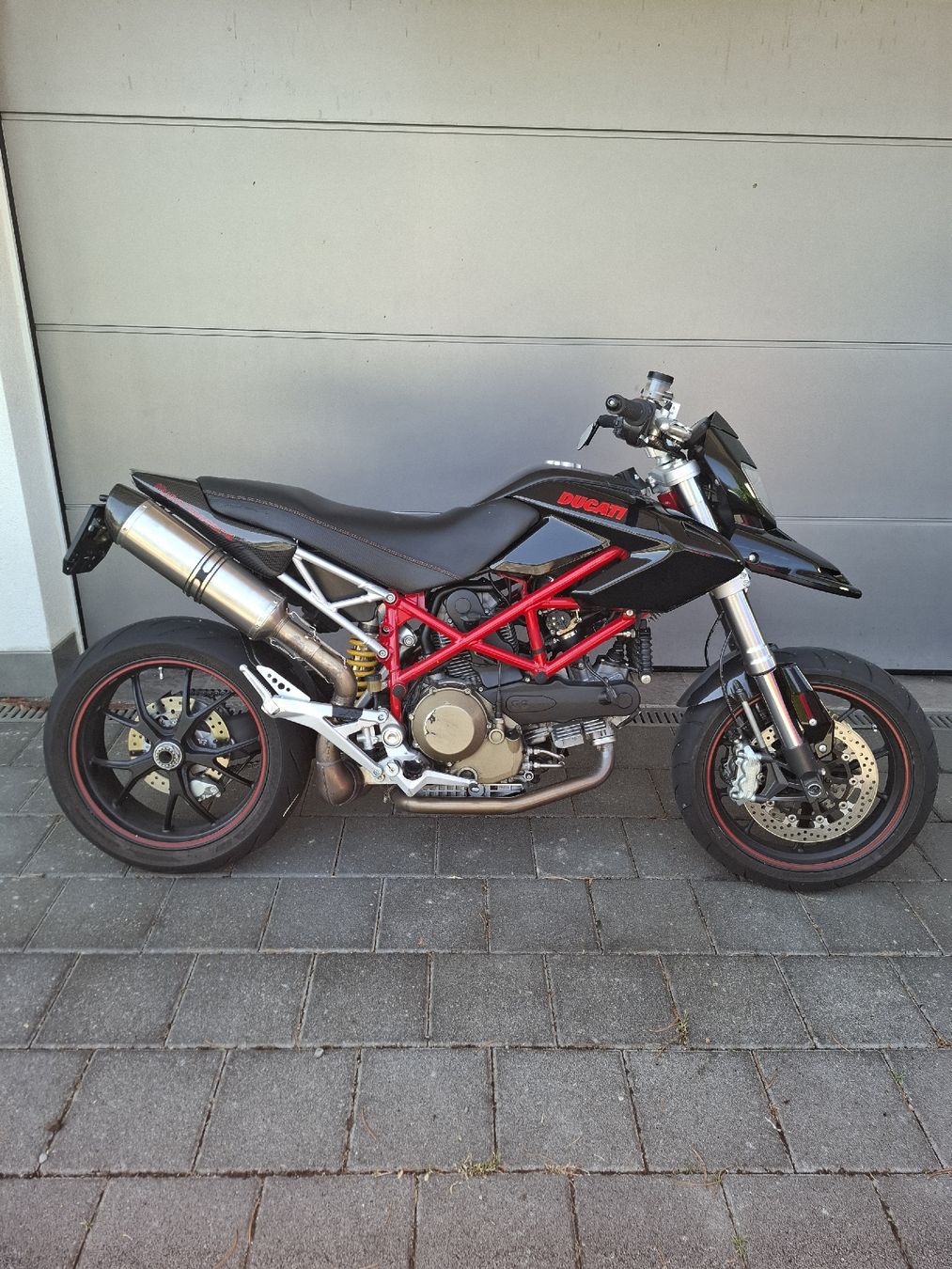 Ducati Sonstiges Fahrzeugzubehör: Ducati Hypermotard 1100 – Gebraucht aus Jonen von bey_qz2q