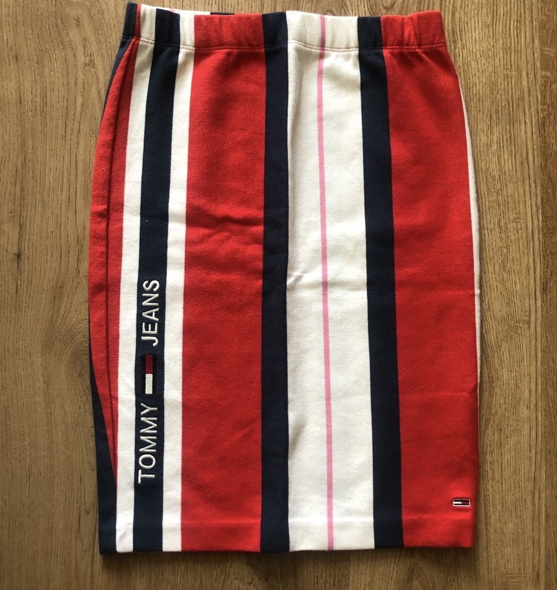 Tommy Hilfiger Gonne: Jupe à rayures Tommy hilfiger – Nuovo (secondo la descrizione) da Genève venduto da vic_s9c5 1