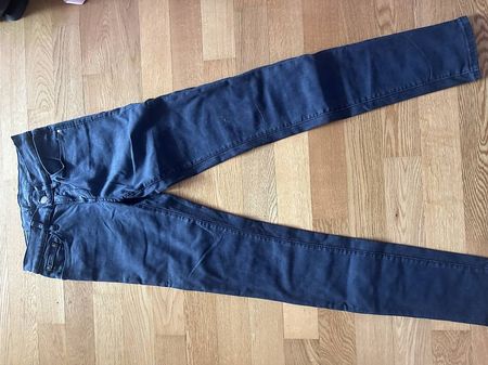 Calvin Klein Jeans W25, L32