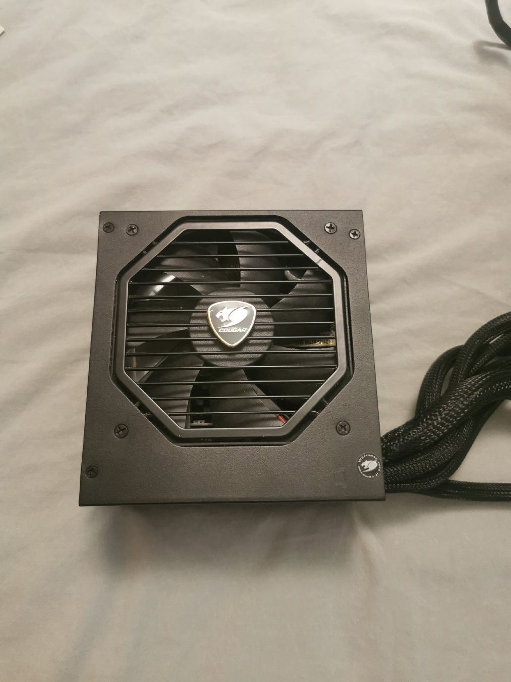 Componenti elettronici: Alimentation Cougar GX-S 750W. – Usato da seigneux venduto da Boyo12