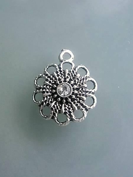 Anhänger: Anhänger altversilbert mit Strass18x15mm – Neu (gemäss Beschreibung) aus Alpnachstad von perlengaby