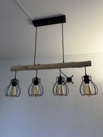 Rustikale Hängelampe mit Holz