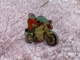 Pin’s moto police