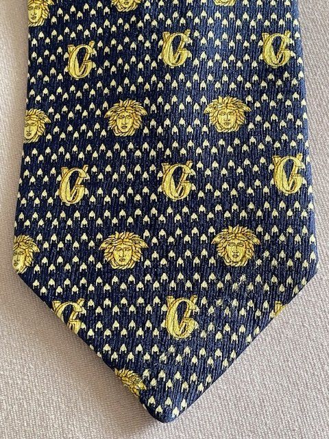 Versace Cravatte: Gianni Versace Krawatte – Nuovo (secondo la descrizione) da Arlesheim venduto da cocoandco 1