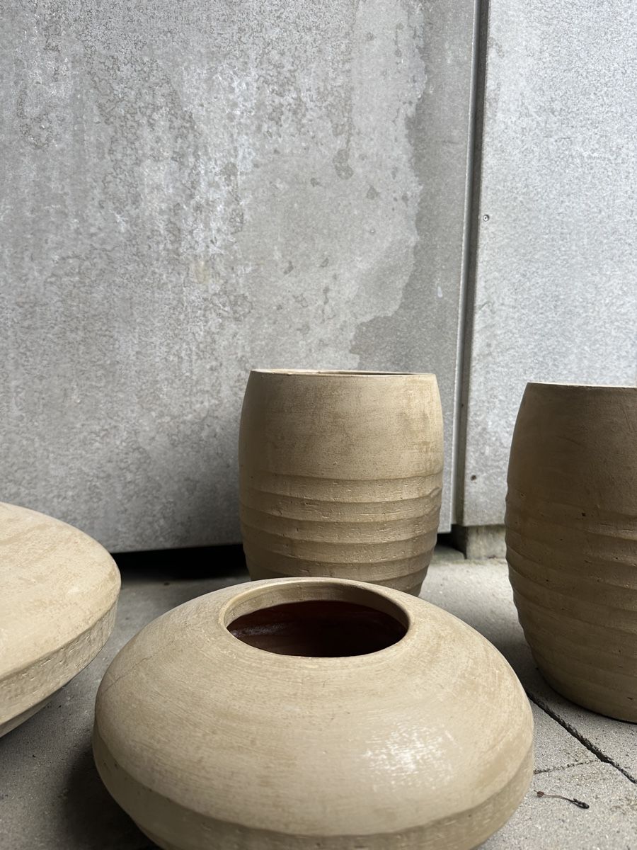 Vase & Récipients: 4 Stück Vasen Geriffelt Beige – Neuf (Voir description) à Windisch par nin_rtk7 3