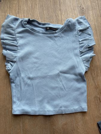 Lot 4 T-shirts ZARA manches courtes noir, bleu, gris taille 