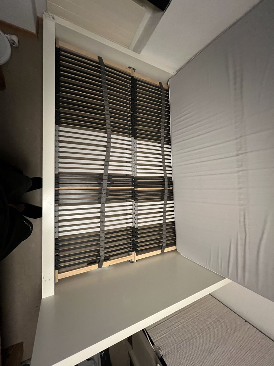 Ikea Letti: Komplettes Bett 140cm Ikea Malm Weiss – Usato da Schönenberg ZH venduto da Fabio_M_03 2