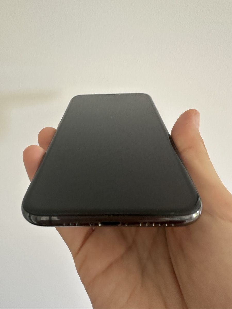 Apple Handys / Smartphones: Apple iPhone XS mit BURGA-Hülle – Gebraucht aus Wettingen von patrizia2510 1