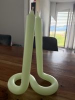 Design-Kerze Loop / geschwungene Kerze – Hellgrün