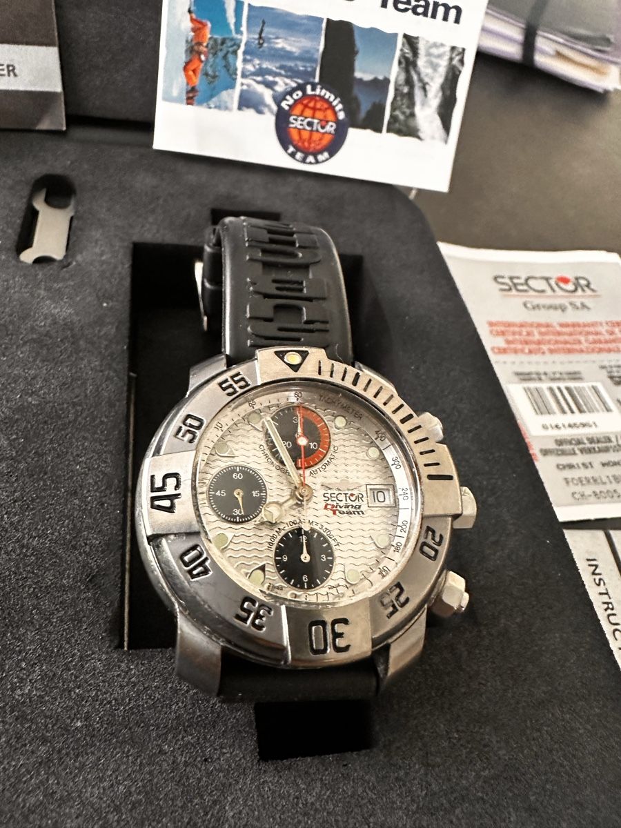 Sector Orologi: Sector Chrono Titan Watch – Usato da Burgdorf venduto da N.O.C. 2