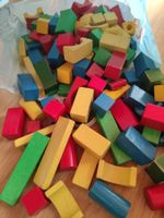 Holz Klötzli, Bauklötze div. Formen und Farben