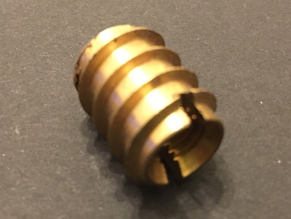 Ferramenta: Einschraubmutter Innengewinde 8 x 18 mm – Usato da Zürich venduto da Paykan 2