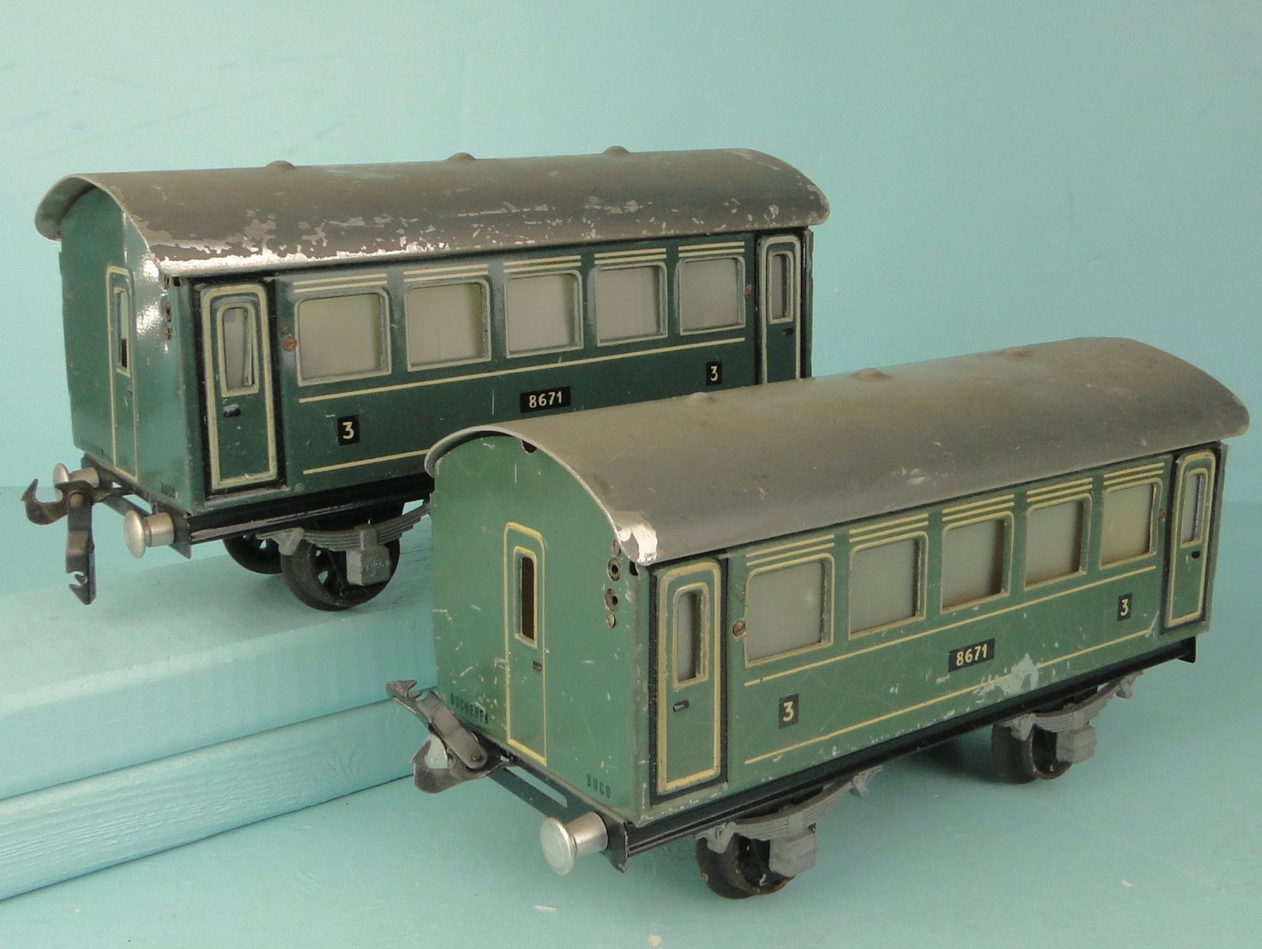 Buco Modellini di ferrovie: Buco 2 X Personenwagen 8671 – Usato da Bülach venduto da cann11