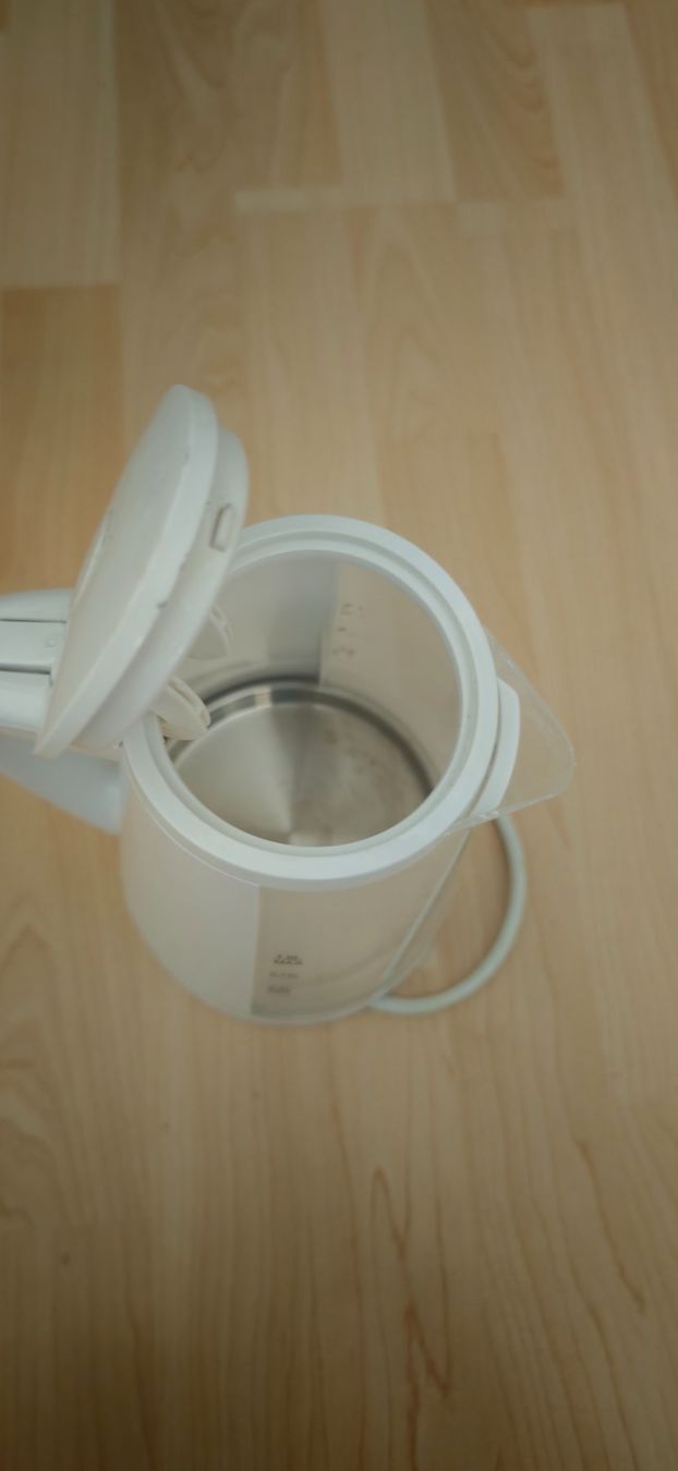 Wasserkocher: Wasserkocher – Gebraucht aus Luzern von baumga