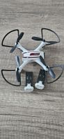 White Drone with 2x Batteries - Ideal for Summer Fun!