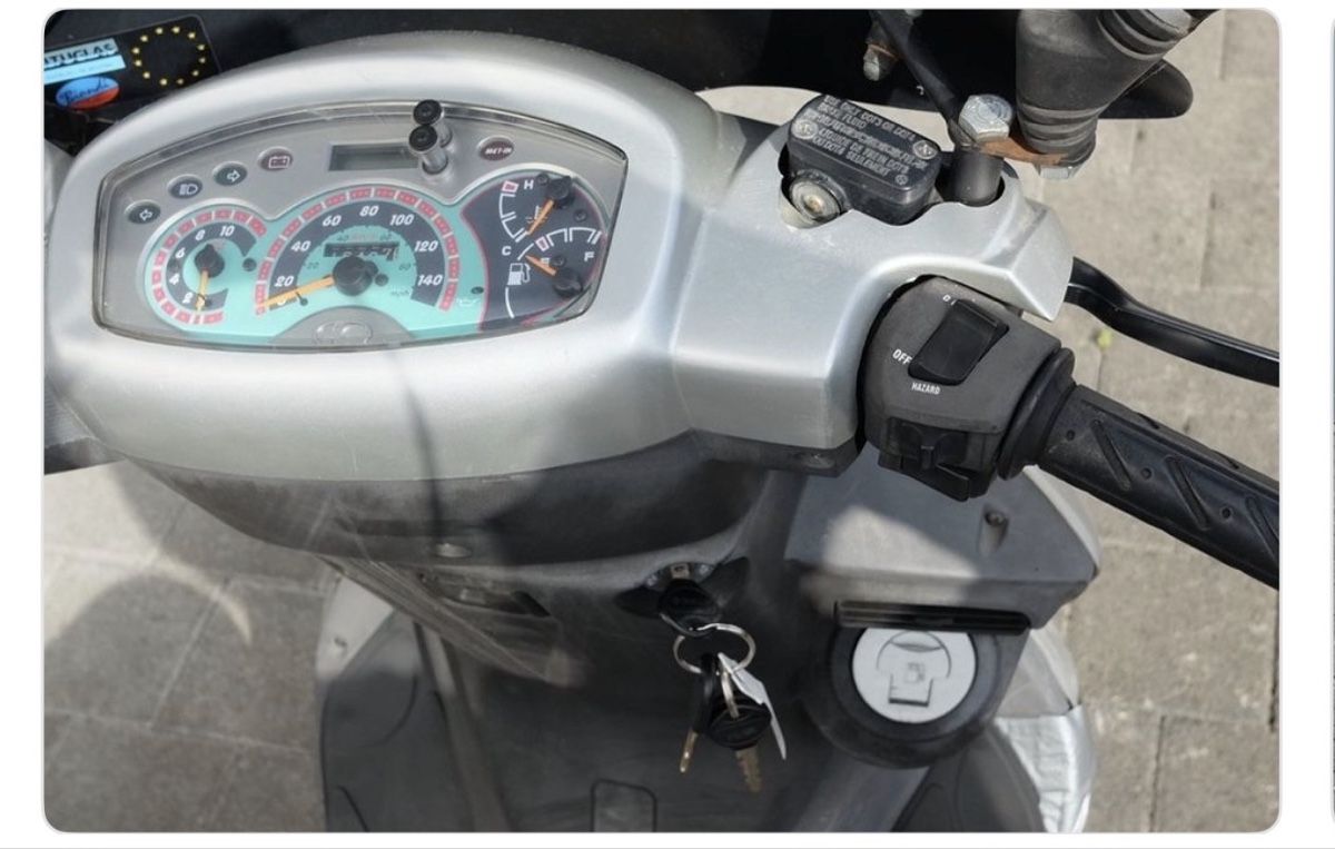 Kymco Scooters: KYMCO Bet & Win 125 ccm – D'occasion à Sargans par sargans2015 2